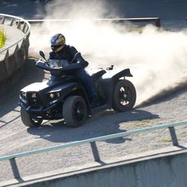 Fahrzeuge von Herkules bei Quad Facius in Bad Langensalza - Nägelstedt